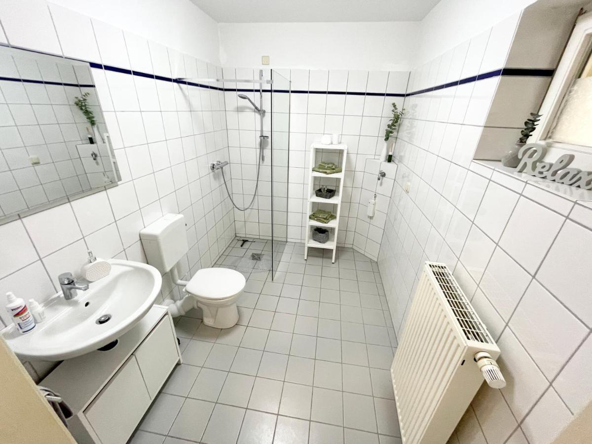 Ferienwohnung Blickfang - Modernes Apartment Direkt In Der Altstadt Von Erfurt Mit Balkon - Beste Lage Und Aussicht Εξωτερικό φωτογραφία